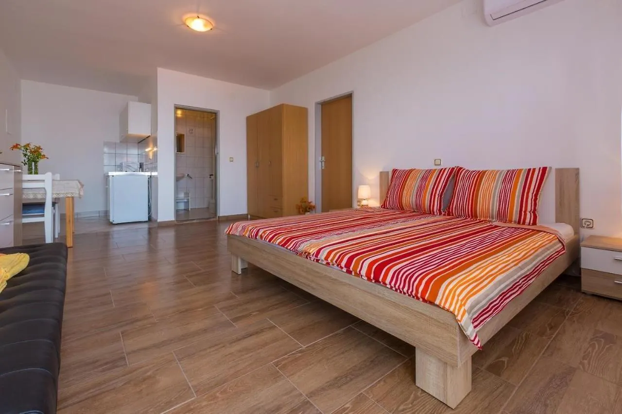 Studio Crikvenica 7 Klanfari 0*,  Croatia